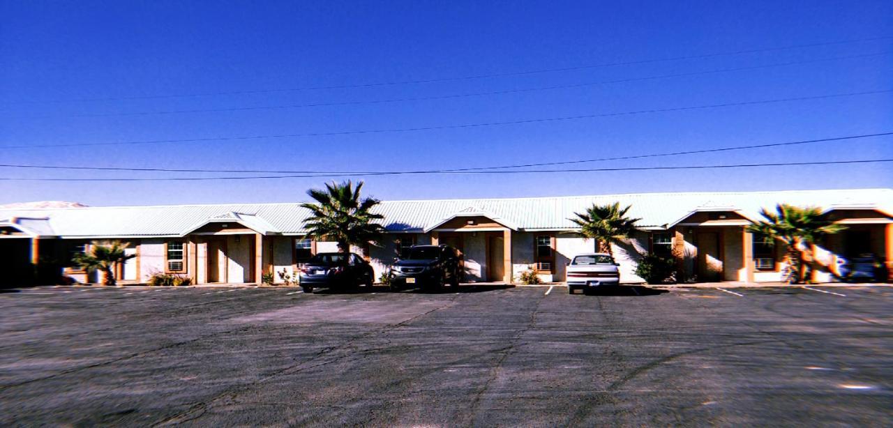Desert Inn Van Horn Bagian luar foto